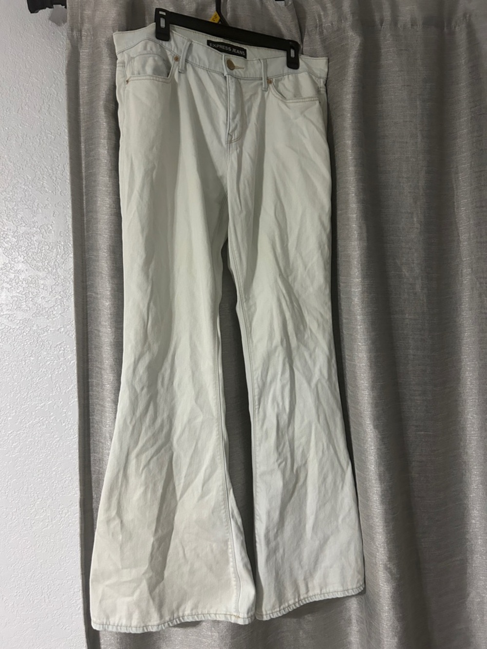 Express Wide Leg Jeans in Off-White